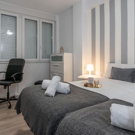 Tuguest Pedro Antonio Apartment Гранада Екстериор снимка